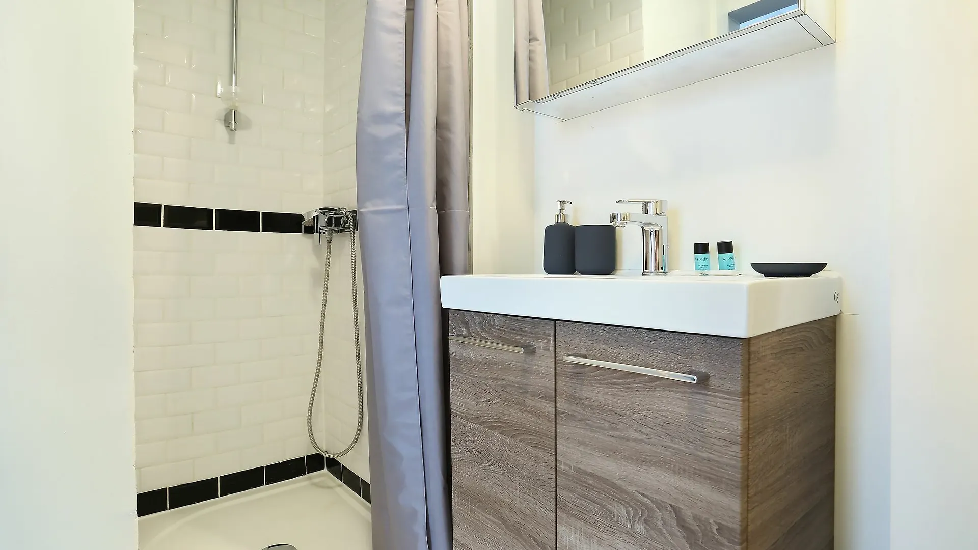 Prestige Le Marais - Republique Apartment Paris